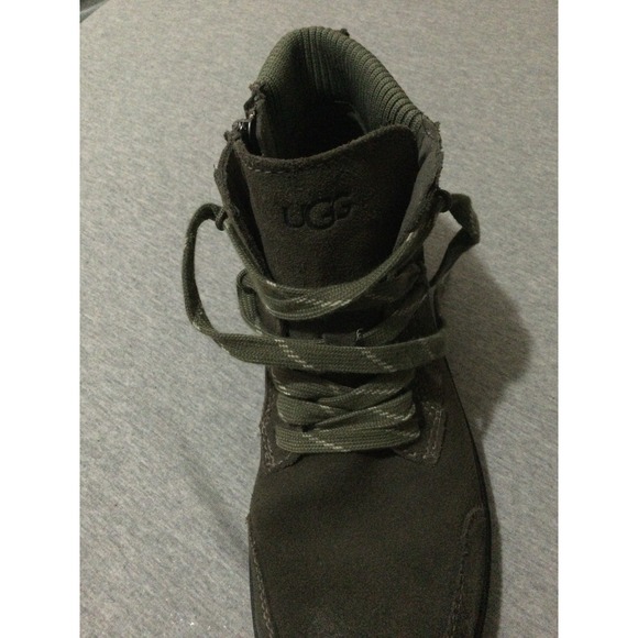 UGG GREEN SUEDE ANKLE BOOTS - Picture 5 of 11